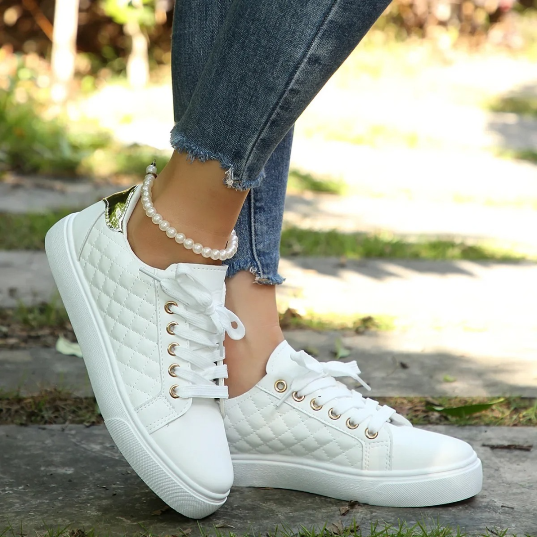 Maria | Damen klassische Schnür-Sneaker im modischen Stil