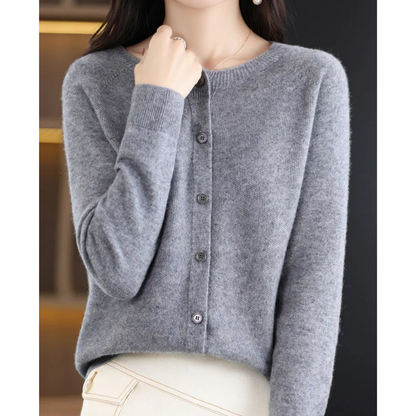 Marion | Damen Herbst Wollstrickjacke mit Knöpfen