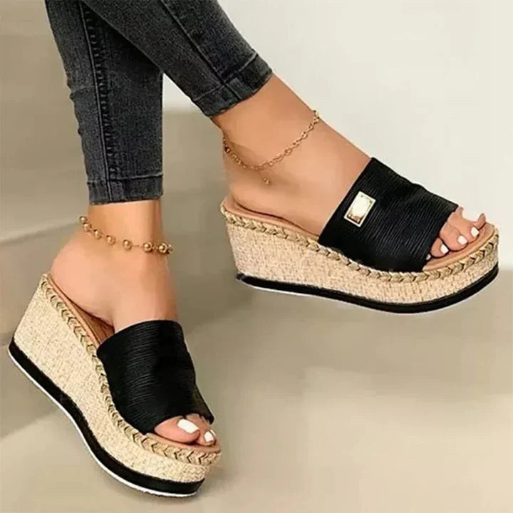 Gabriela | Damen Schnallen Slingback Niedrige Absatz Schuhe