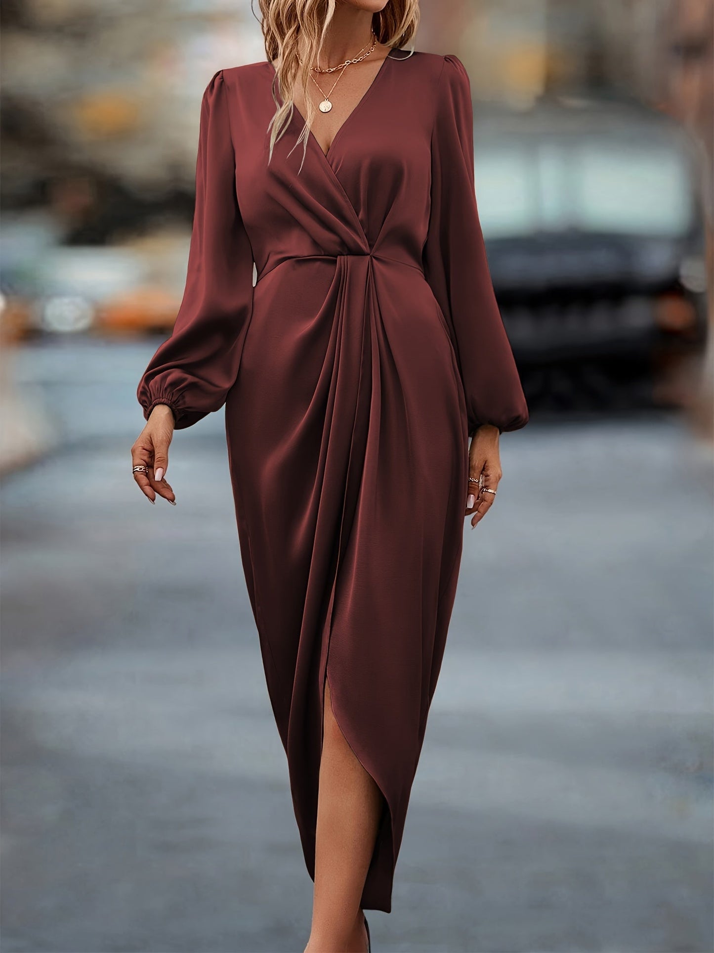 Angela | Damen Schickes Drapiertes Midikleid mit Schlitz