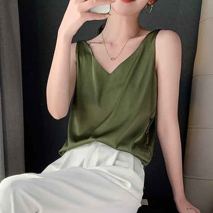 Beatrice | Damen Satin-Top mit tiefem V-Ausschnitt und Drapierung