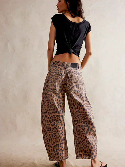 Lena | Damen Locker geschnittene Jeans mit Leopardenmuster