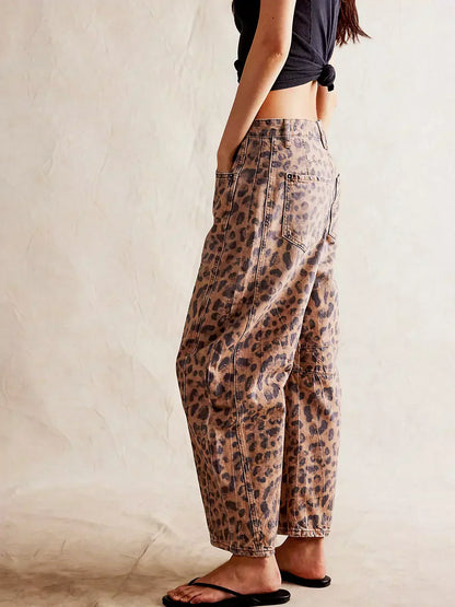 Lena | Damen Locker geschnittene Jeans mit Leopardenmuster