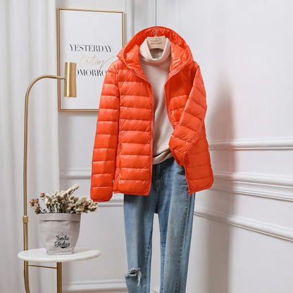 Maria | Damen Kapuzen-Winterjacke mit Reißverschluss