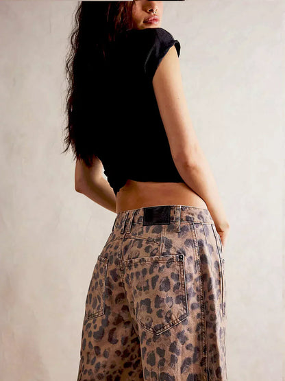 Lena | Damen Locker geschnittene Jeans mit Leopardenmuster