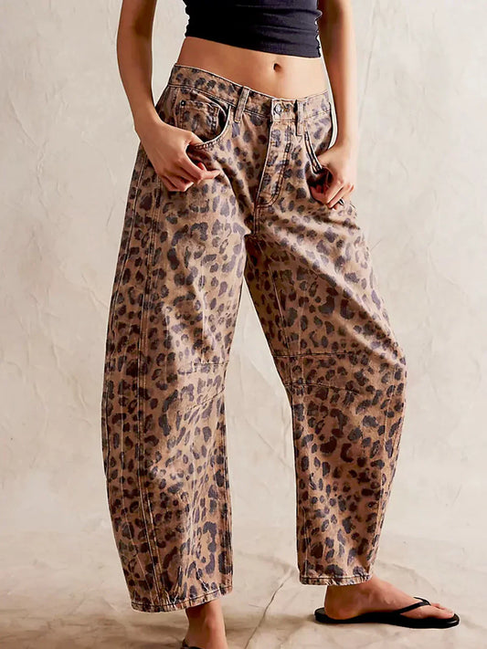 Lena | Damen Locker geschnittene Jeans mit Leopardenmuster