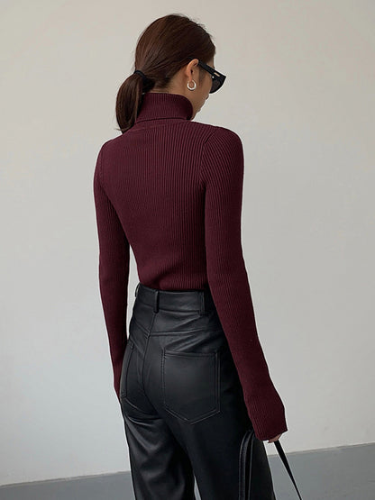 Selina | Damen Minimalistisches Slim-Top mit Rollkragen