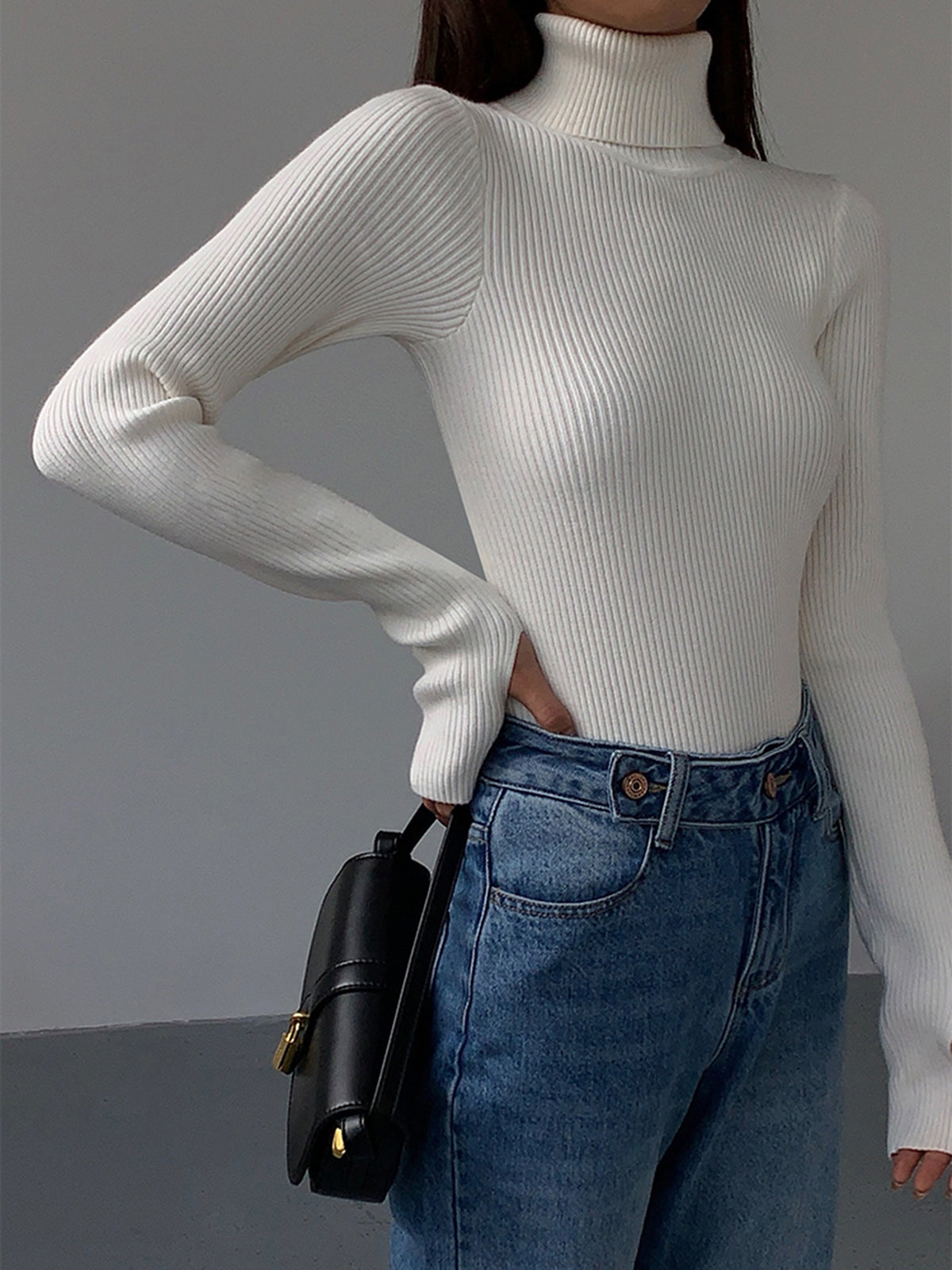 Selina | Damen Minimalistisches Slim-Top mit Rollkragen