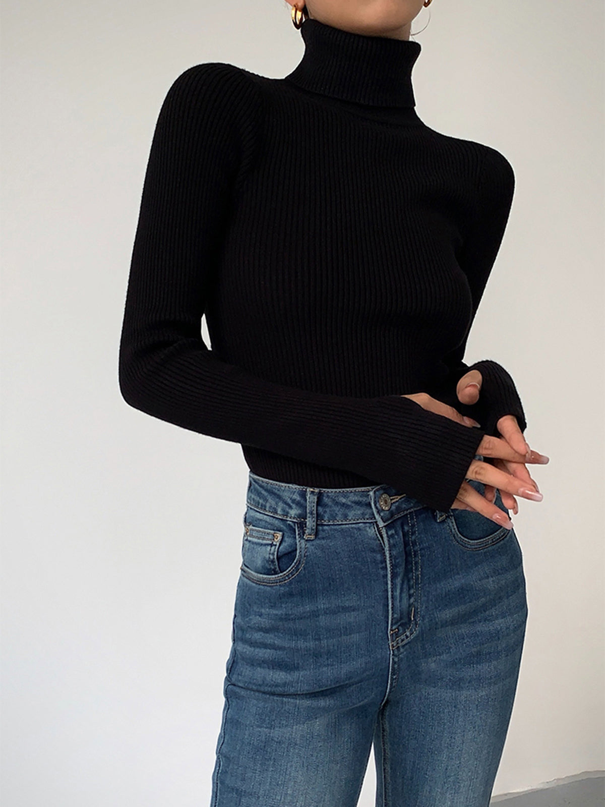Selina | Damen Minimalistisches Slim-Top mit Rollkragen