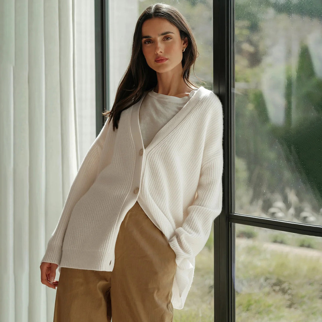 Sarah | Damen Klassischer Strick-Cardigan mit Knöpfen