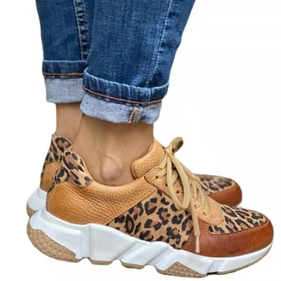 Gudrun | Stilvolle Damen-Frühlings-Sneaker mit Leopardenmuster und Schnürung