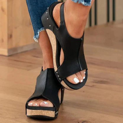 Daniela | Damen Sandalen mit Ausschnitt-Design und Kork-Absatz