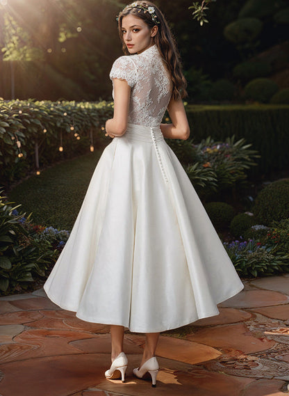 Doris | Damen Midikleid mit Spitzenoberteil und kurzen Ärmeln