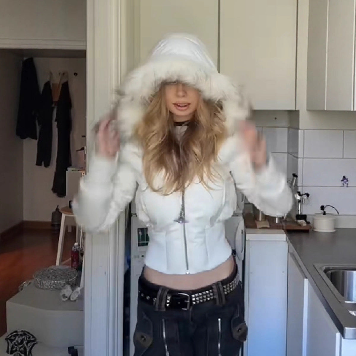 Jana | Warme Stilvolle Herbst Kapuzenjacke für Damen