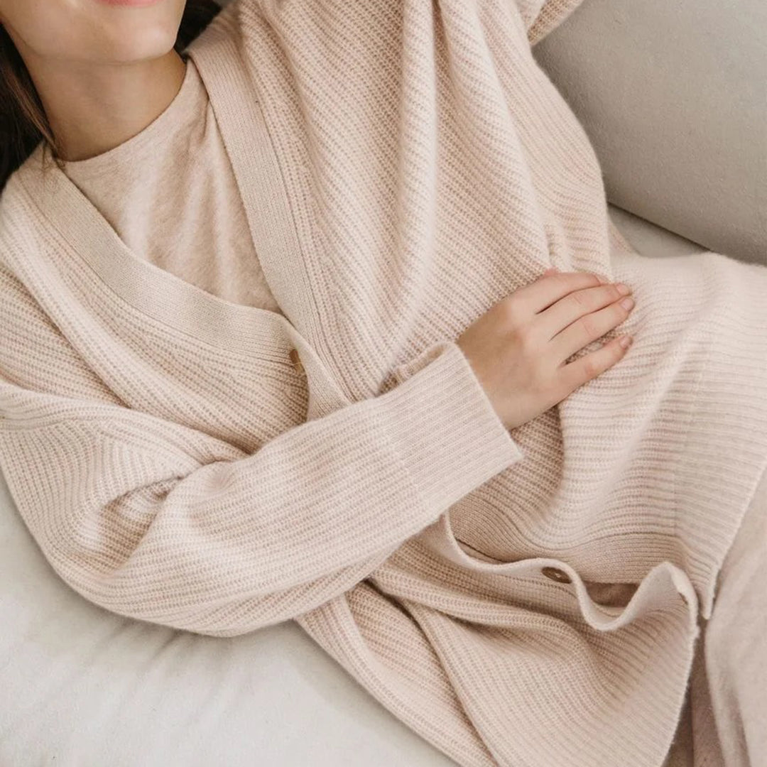 Sarah | Damen Klassischer Strick-Cardigan mit Knöpfen