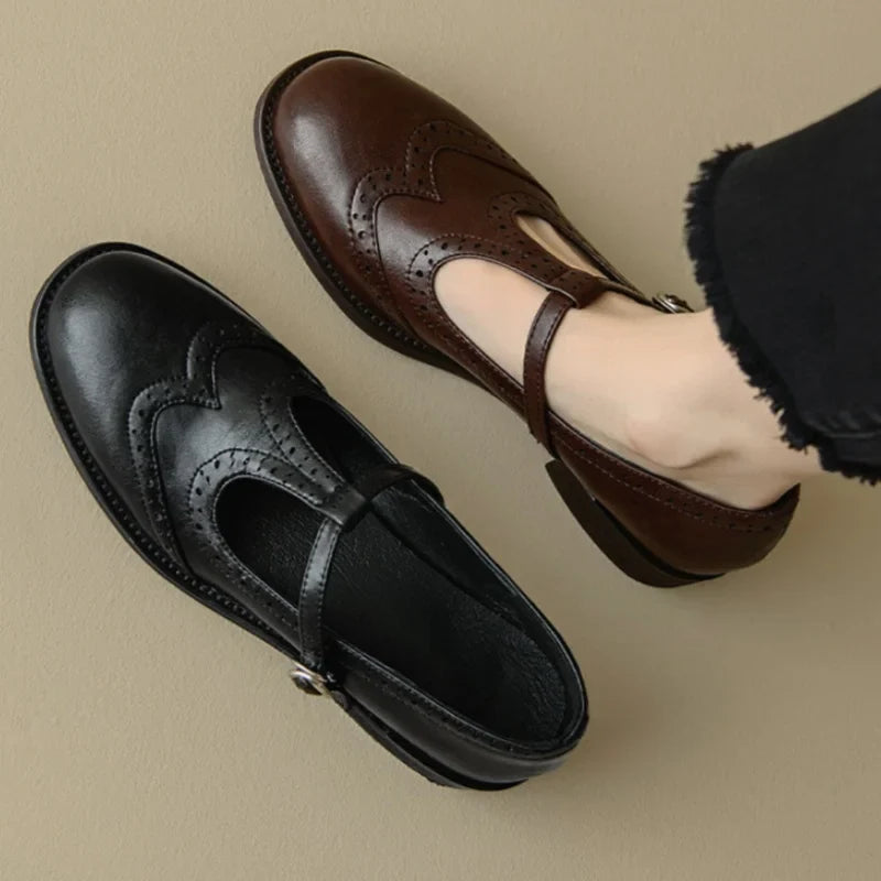 Nadine | Klassische Damen Leder T-Riemchen Schuhe