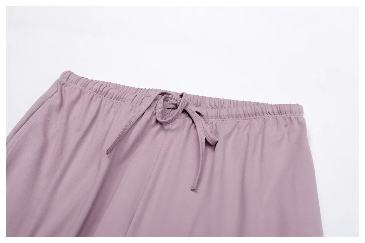 Laura | Damen Freizeit Neckholder Crop-Top Hosen Set