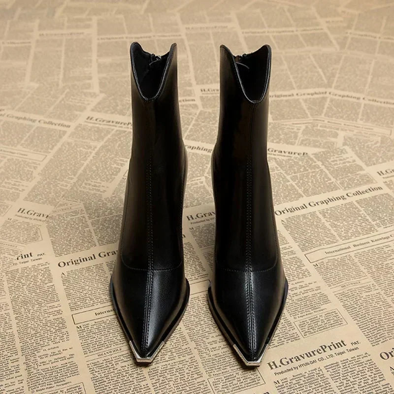 Jasmin | Damen-Frühjahrs-Stiefeletten mit spitzer Kappe und Absatz