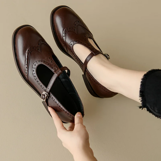 Nadine | Klassische Damen Leder T-Riemchen Schuhe