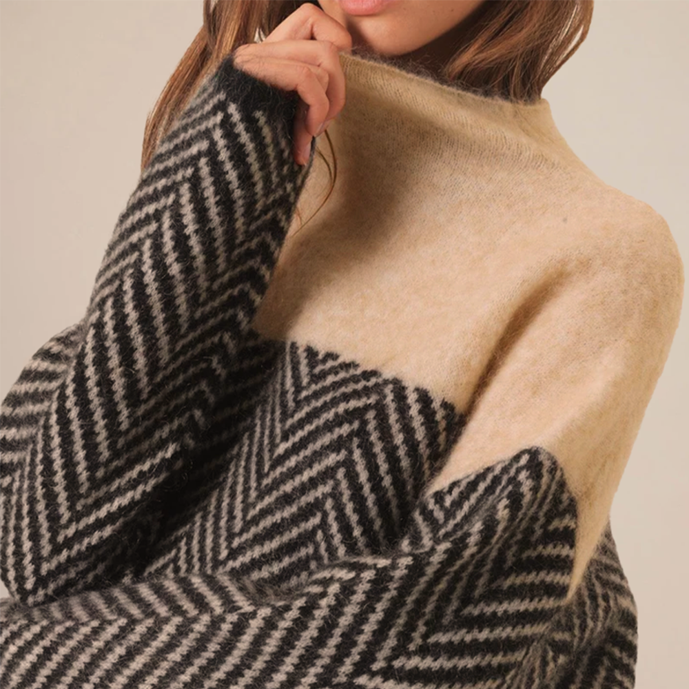 Doris | Damen Lockere Strickpullover mit hohem Kragen