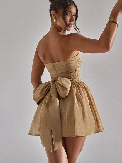 Kerstin | Damen Minikleid mit Statement Eleganten Schlag Details