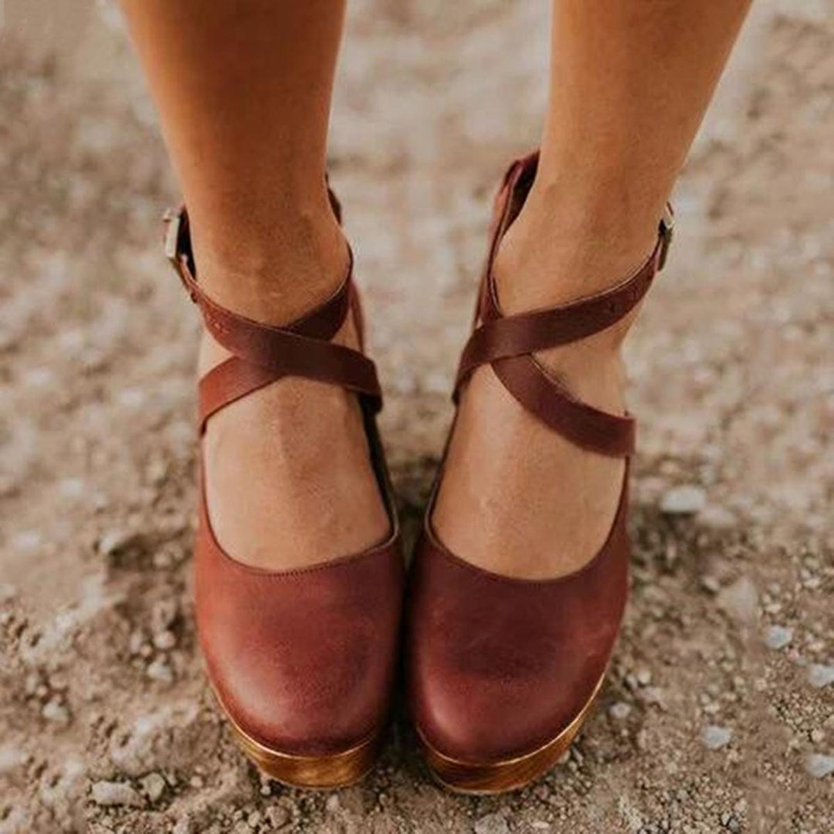 Claudia | Damen Holz-Absatz-Schuhe mit Knöchelriemen