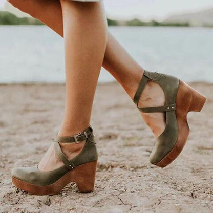 Claudia | Damen Holz-Absatz-Schuhe mit Knöchelriemen