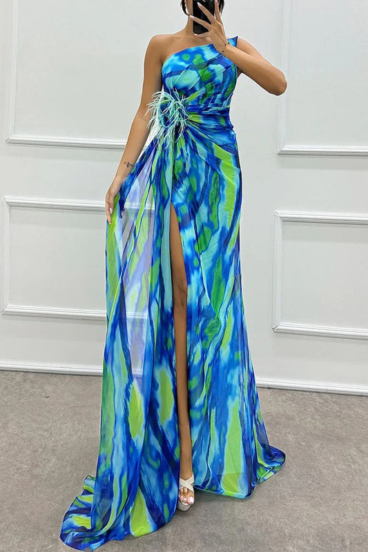 Eva | Damen Maxikleid mit Seitenschlitz und Federverzierung